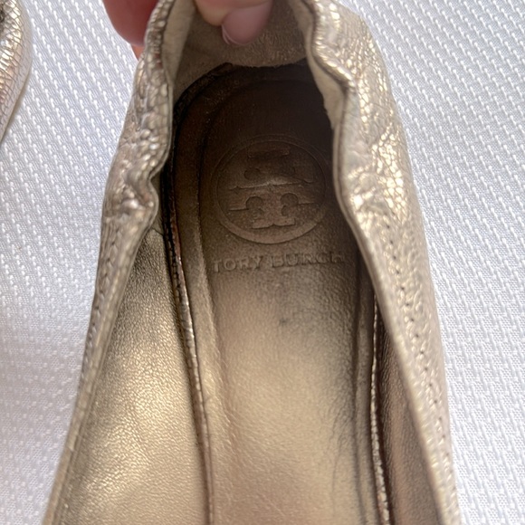 Tory Burch ballet flat size 9 genuine leather light bronze w/ silver - Picture 5 of 8